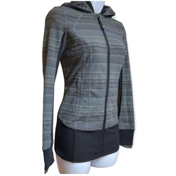 LULULEMON JACKET - Picture 9 of 16